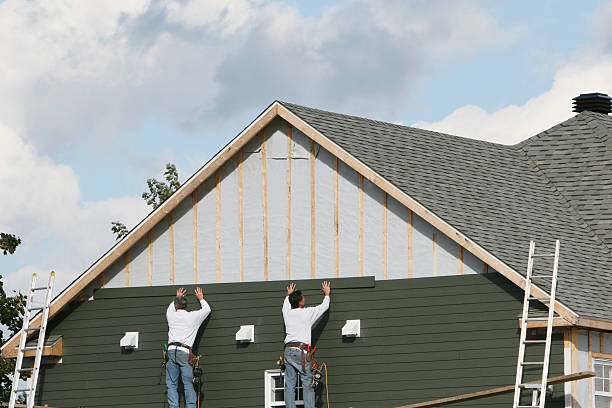 Professional Emergency Siding Repair technician working in Dallas, NC